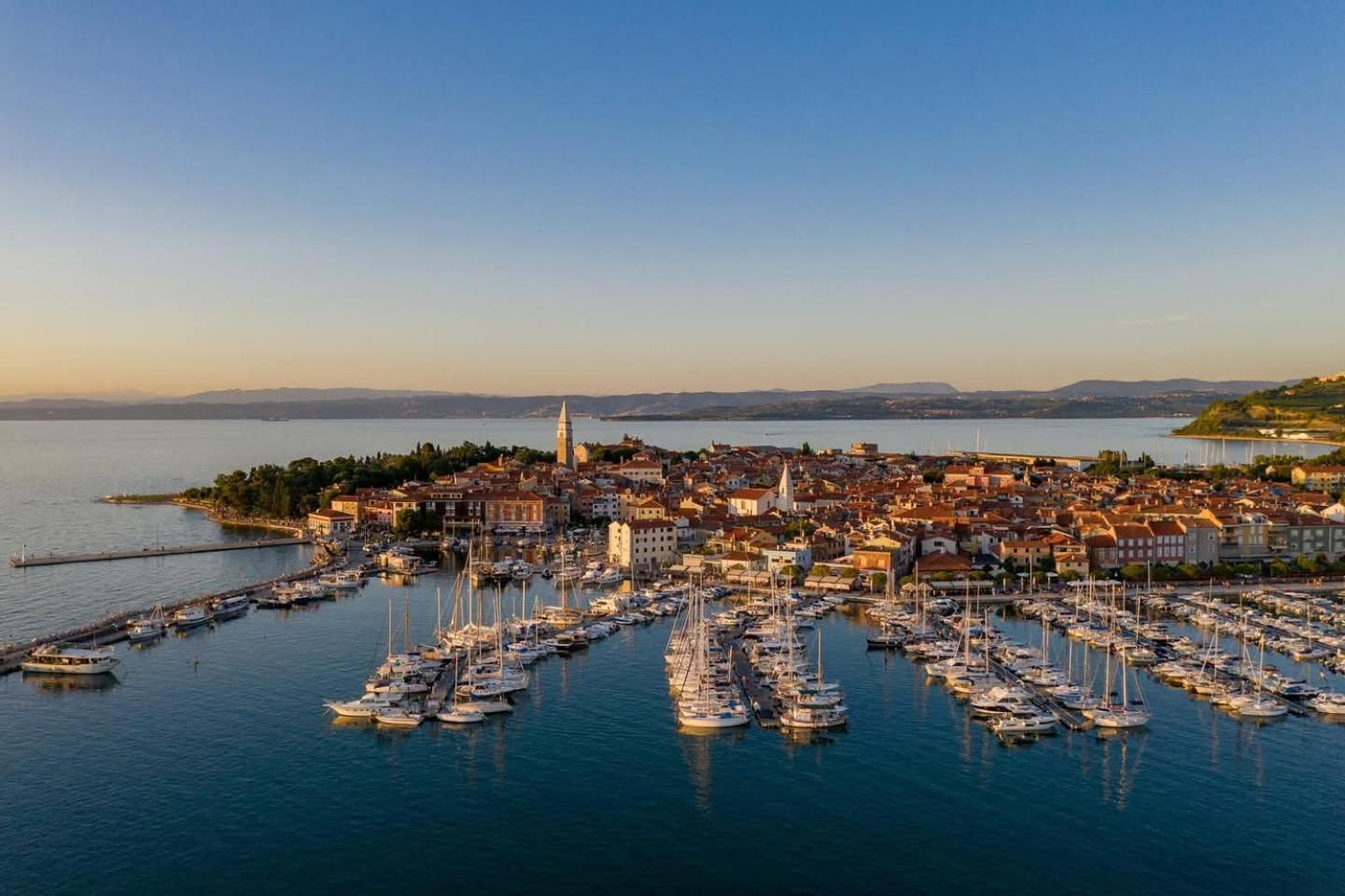 Apartma Rea Izola, Pergola & Terassa, Parking Εξωτερικό φωτογραφία