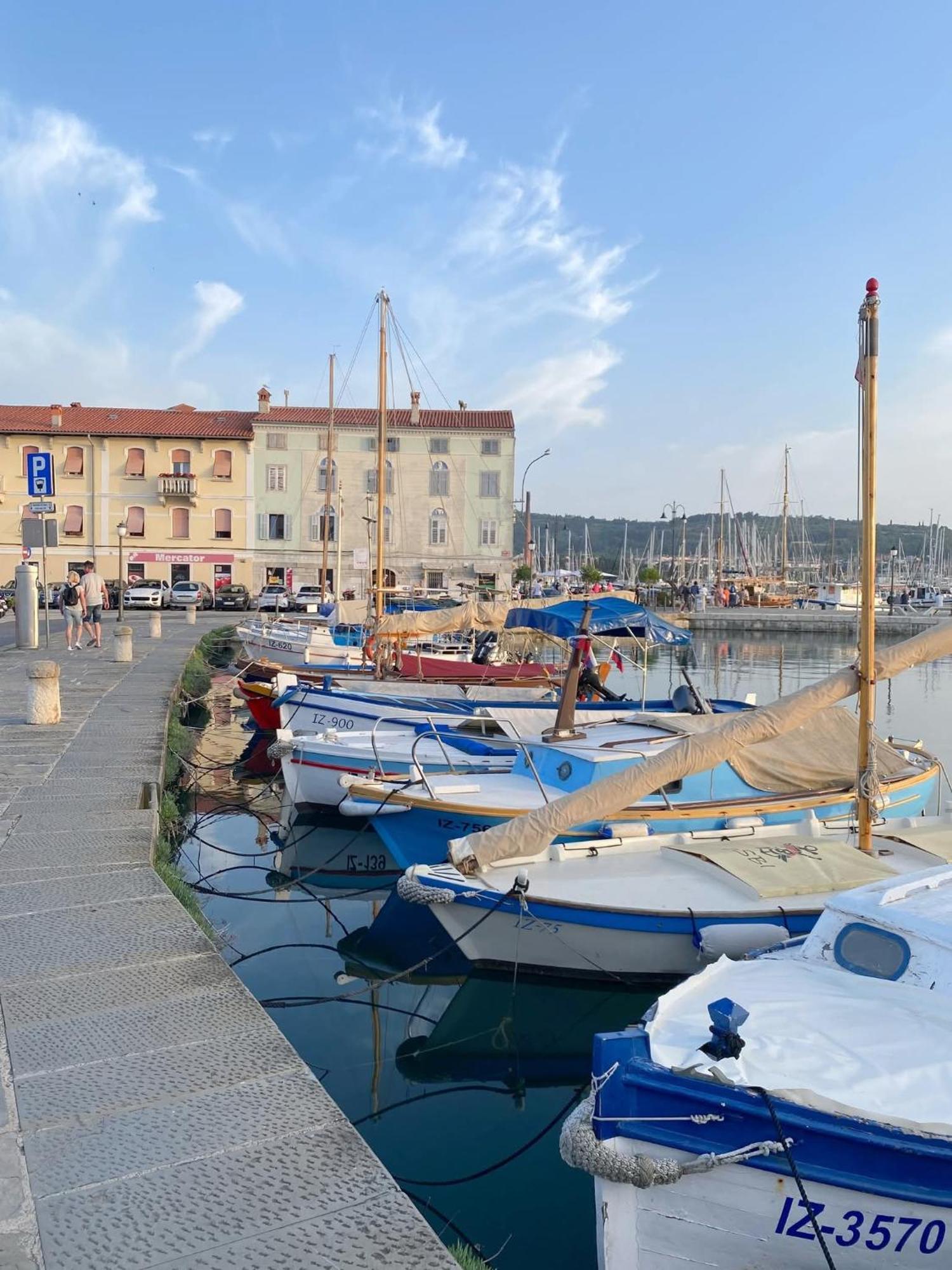 Apartma Rea Izola, Pergola & Terassa, Parking Εξωτερικό φωτογραφία